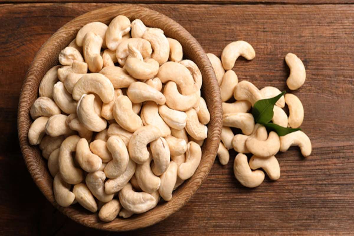 How Cashews are Helpful in Building Muscles – 2023