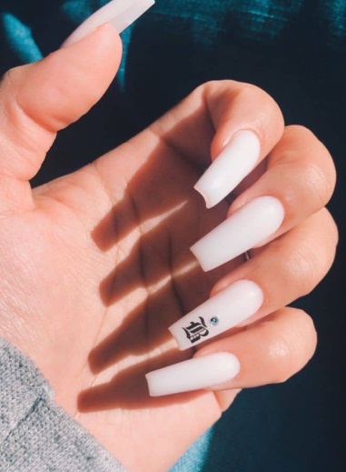 B Acrylic Nails