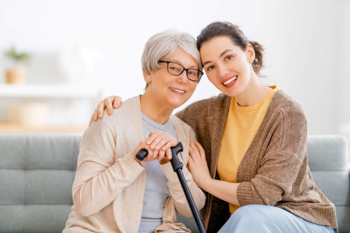 Choosing the Right Mobility Aids for Elderly Independence